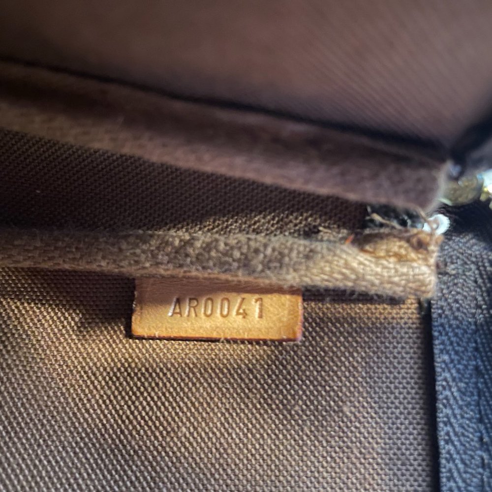 Louis Vuitton Stephen Sprouse Graffiti Pochette RARE - Picture 3 of 13